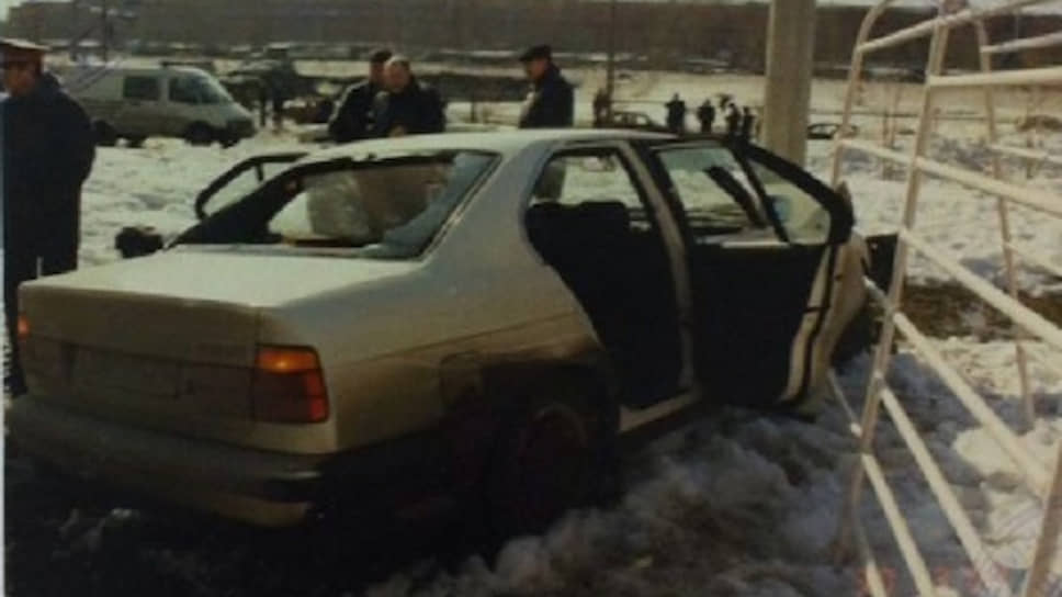 Расстрелянный автомобиль BMW-525 Юрия Альтшуля

