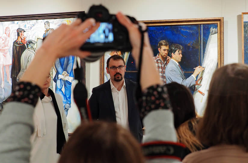 Директор Екатеринбургского музея изобразительных искусств Никита Корытин на презентации выставки