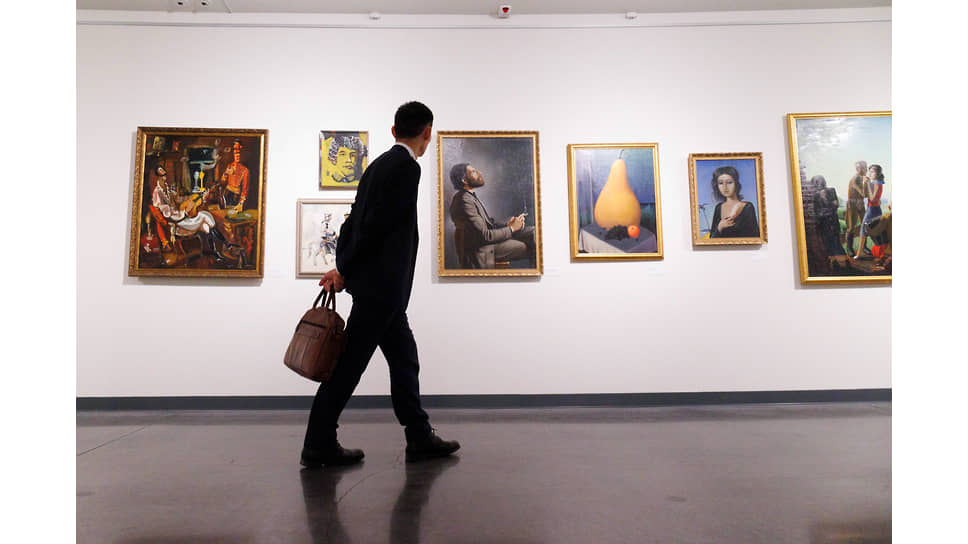Выставка картин «Выбрал дорогу — не сворачивай!» из коллекции бывшего мэра Екатеринбурга Евгения Ройзмана (объявлен иностранным агентом) 