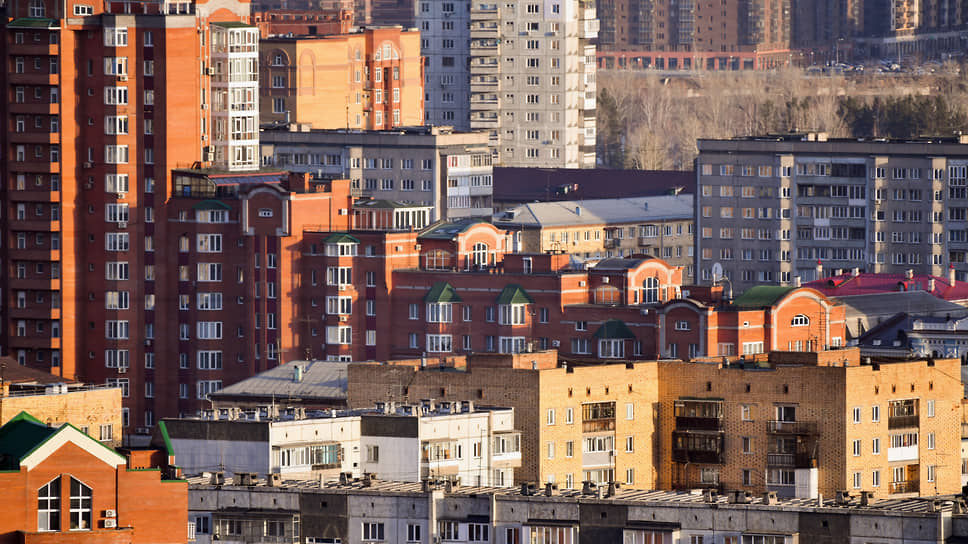 На вторичном рынке жилья в уральской столице опять выросли цены