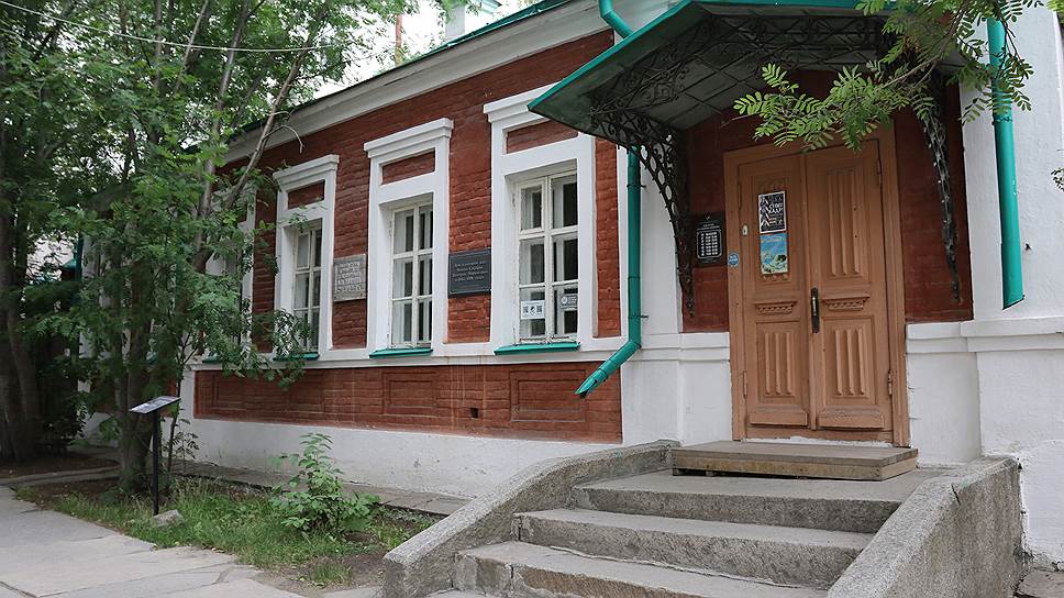 Музей писателя Дмитрия Мамина-Сибиряка расположен в Литературном квартале