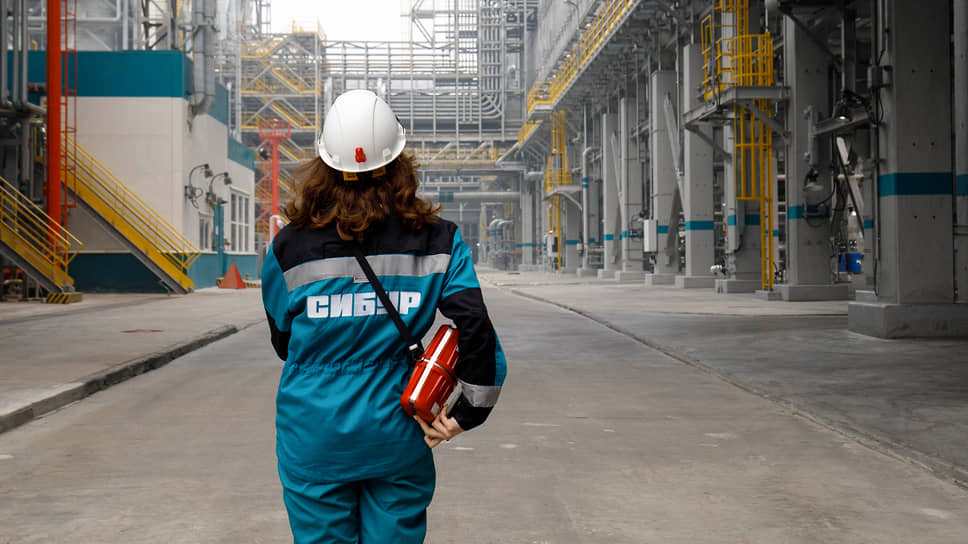 За год количество вакансий от нефтегазовых компаний в «тюменской матрешке» выросло на 55%