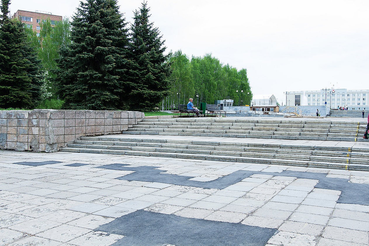 ремонт площадь. вологда центральная площадь. город вологда площадь революции. пустое помещение тц. проспект ленина якутск 2021.