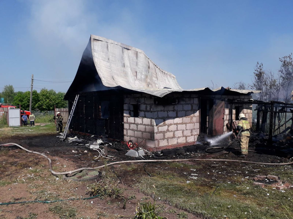 Жилой дом сгорел в Завьяловском районе Удмуртии – Коммерсантъ Ижевск