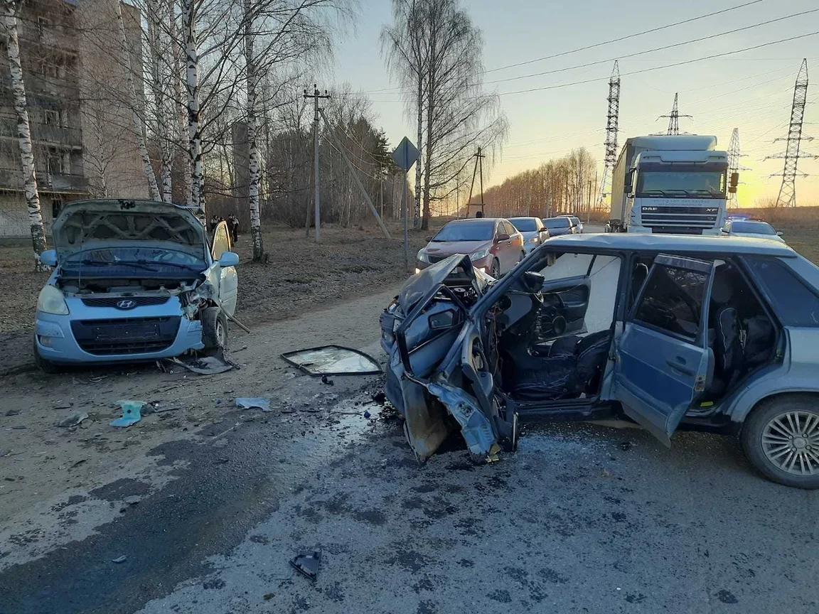 Один человек погиб и трое получили травмы в ДТП в Удмуртии – Коммерсантъ  Ижевск