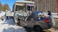 Два человека погибли в ДТП с участием рейсового автобуса в Удмуртии