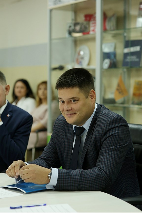 управляющий директор отдела корпоративного бизнеса «ВТБ24 в Удмуртии» Илья Дежин