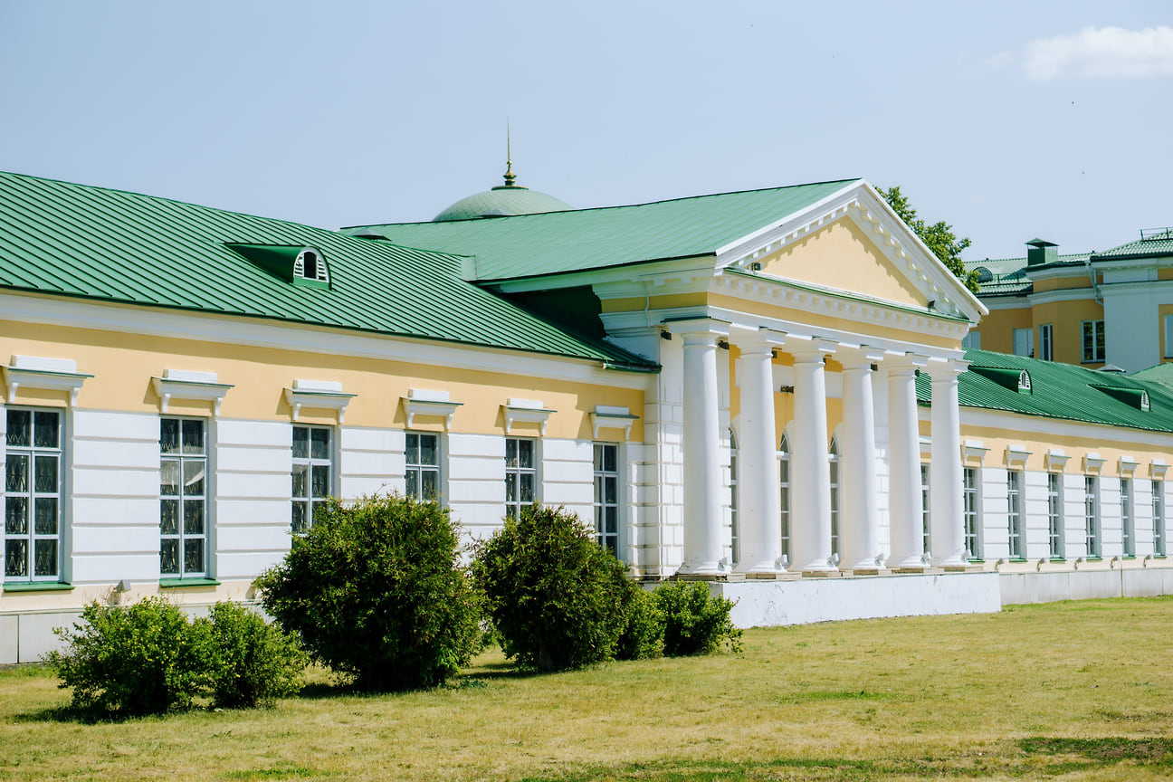 Здание арсенала - Национальный музей Удмуртской Республики им. Кузебая Герда