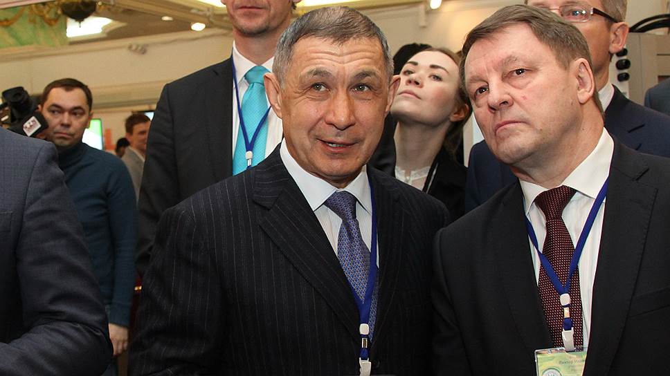 Рифкат Минниханов (слева) продолжит «нести государственную ношу»