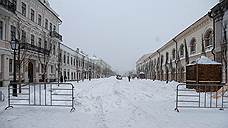 На улицу Кремлевскую в Казани завезли тысячу тонн снега для съемок «Зулейхи»