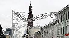 На улице Баумана в Казани обрушилась новогодняя арка