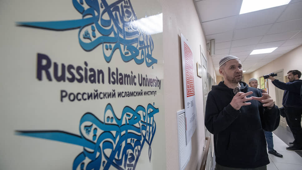 Выставка «Возрождая татарскую мусульманскую каллиграфию»