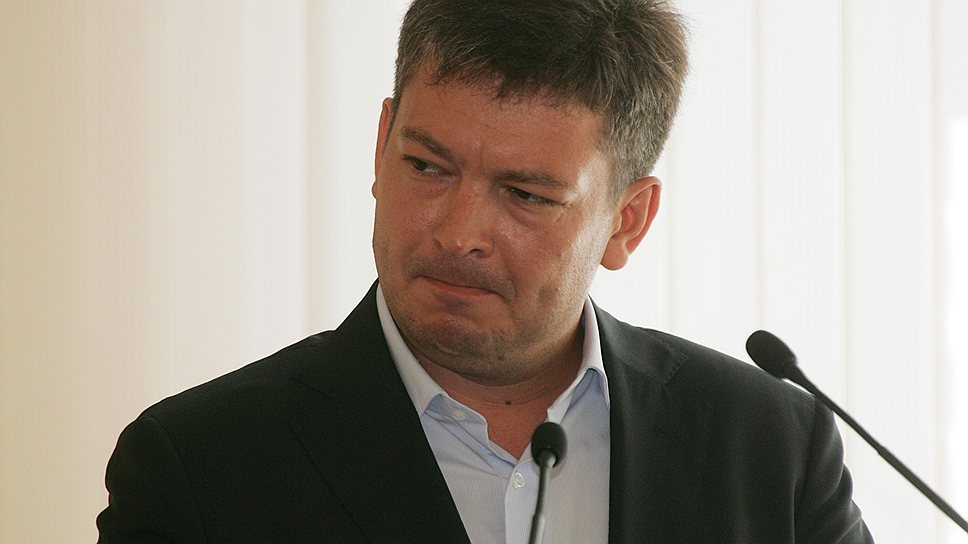Управляющий Денис Мирошниченко не побоялся вступить в перепалку с врио главы региона Вячеславом Шпортом