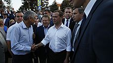 Дмитрий Медведев не даст трогать село