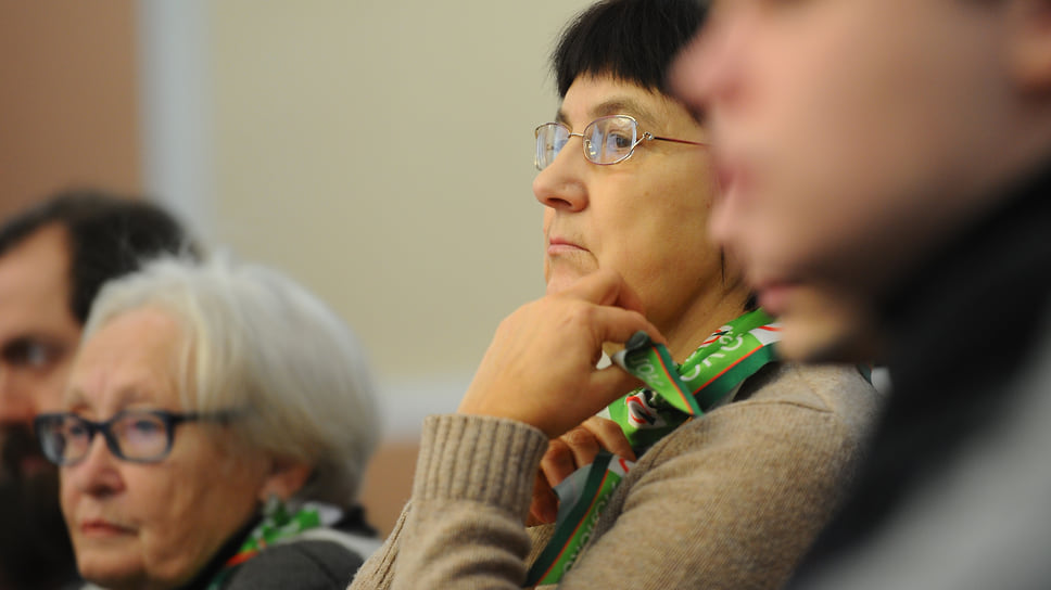 Депутаты Ейского городского поселения приняли решение провести публичные слушания по вопросу исключения города из состава района