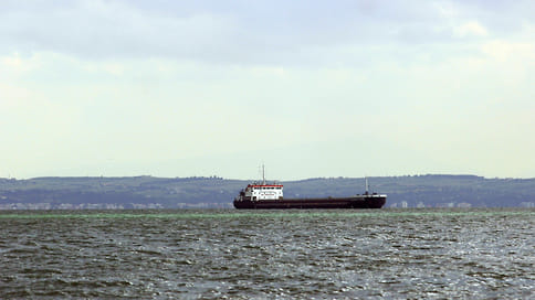 Танкер, который должен был перевозить казахстанскую нефть, атакован БПЛА