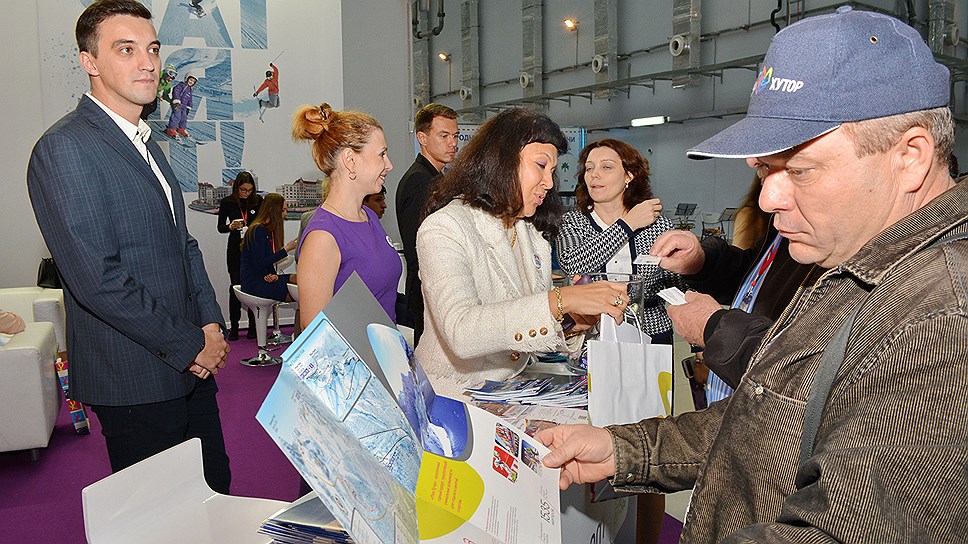 Участниками III Международного туристского форум форума в Сочи стали 900 туроператоров и 8 тысяч специалистов отрасли.
