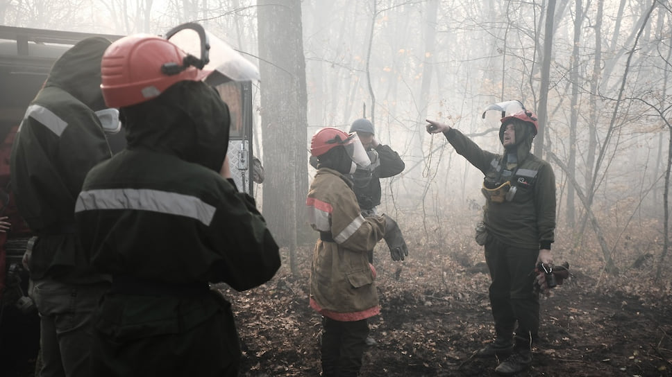 В территориях, где действуют природные пожары, введен режим ЧС 