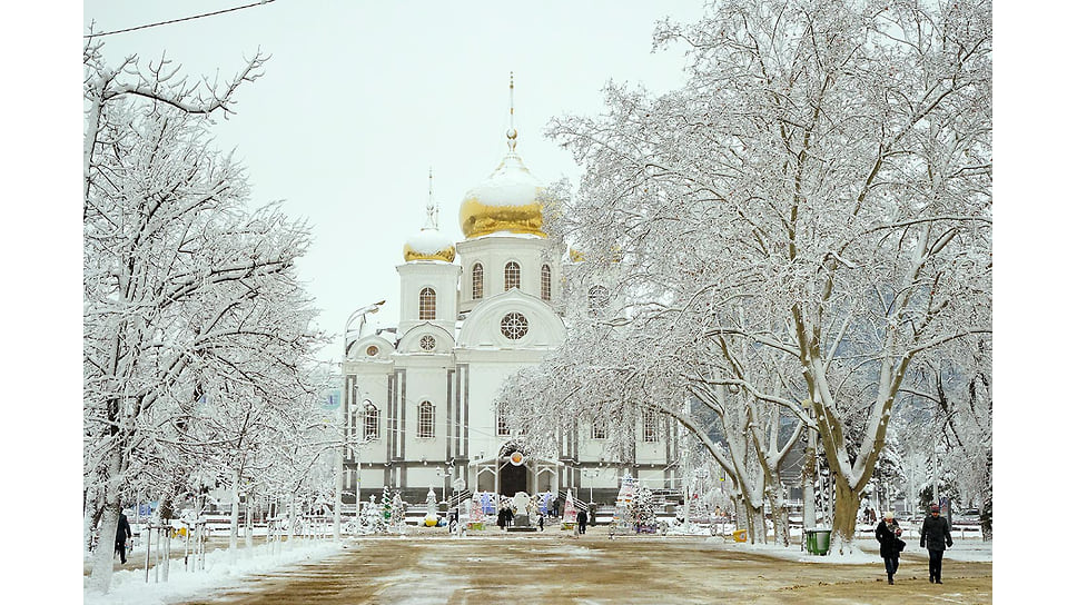 Войсковой Александро-Невский собор. Январь 2015 года