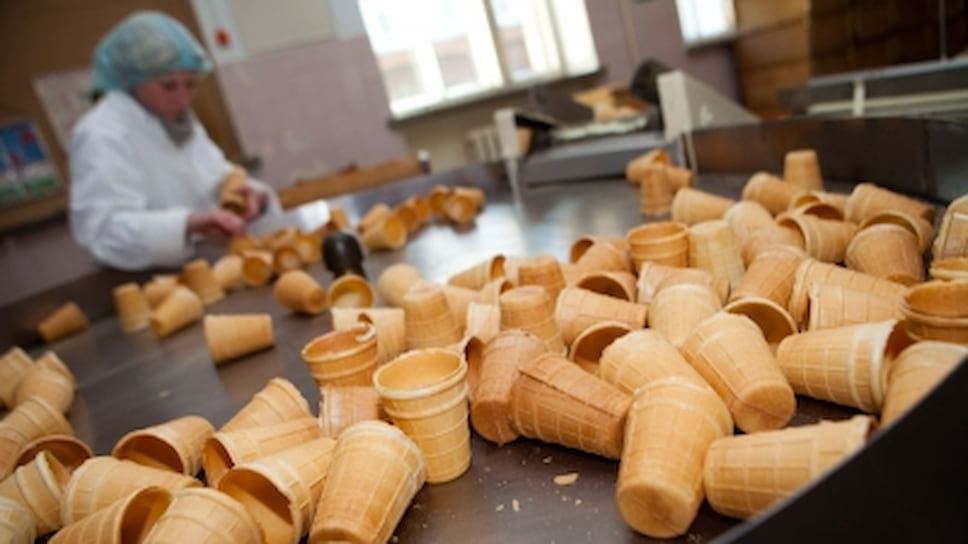 В Кореновском районе в текущем году завершено строительство цеха по производству вафельных стаканчиков для мороженого
