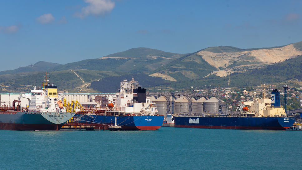 В первом полугодии 2021 года грузооборот морских портов Азово-Черноморского бассейна вырос по сравнению с аналогичным периодом прошлого года на 2,2% 