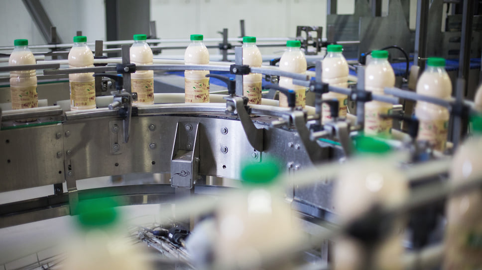 Цены на сырое молоко, по словам экспертов, выросли в 2021 году всего на 6–8%, что практически «обнулило» доходность производителей