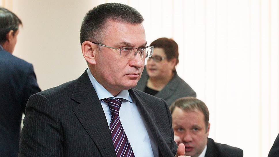 Владимир Привалов считает надуманной версию следствия о том, что он брал взятки на муниципальной службе