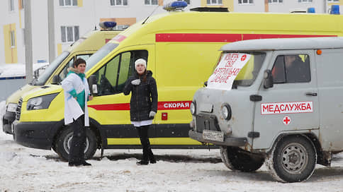 Белых халатов хватило не всем // Медики нижегородской районной больницы хотят бастовать из-за низкой зарплаты