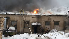 В Семенове горит административное здание на площади 2 тысячи кв. м