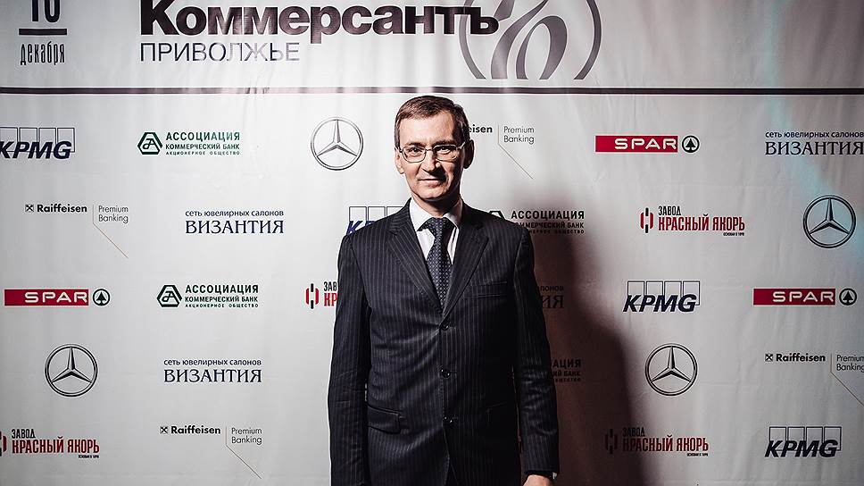 Первый вице-президент Саровбизнесбанка Василий Лебедев