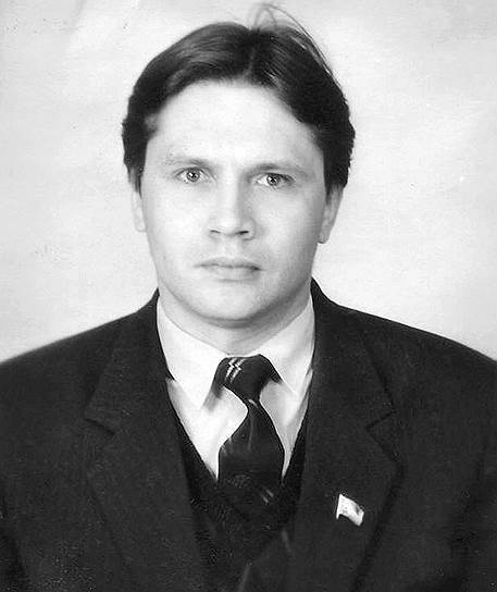 Генеральный директор госкорпорации «Росатом» Алексей Лихачев в 1987–1988 годах был секретарём комитета ВЛКСМ Горьковского научно-исследовательского приборостроительного института, в 1988–1992 годах — Горьковского горкома ВЛКСМ