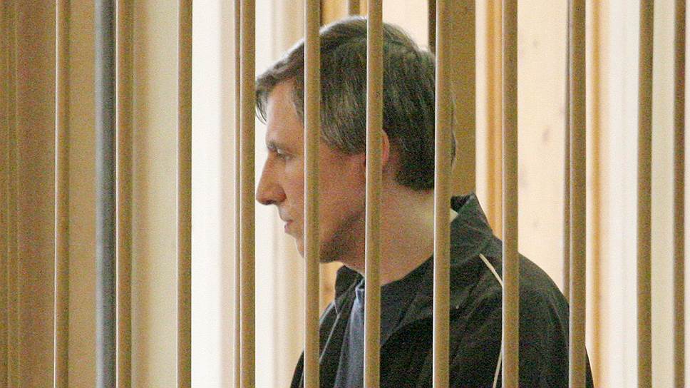 В 2006 году главным обвиняемым был вице-спикер Законодательного Собрания Михаил Дикин, которому инкриминировали организацию покушения на Олега Сорокина