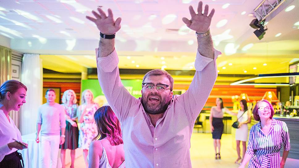 Актер Михаил Пореченков во время вечеринки участников кинофестиваля «Горький-fest». Июль 2018 года