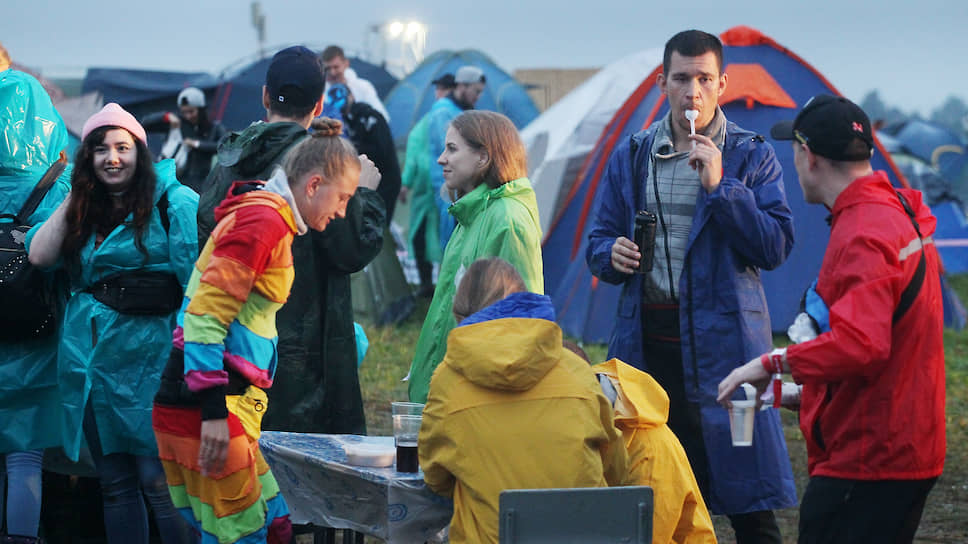 Туристический быт обитателей палаточного лагеря для многих  отличное дополнение фестивальной жизни