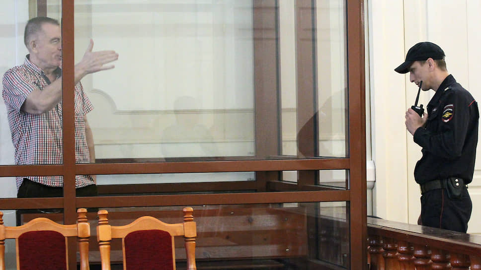 В августе предприниматель Андрей Климентьев снова занял привычное место на скамье подсудимых