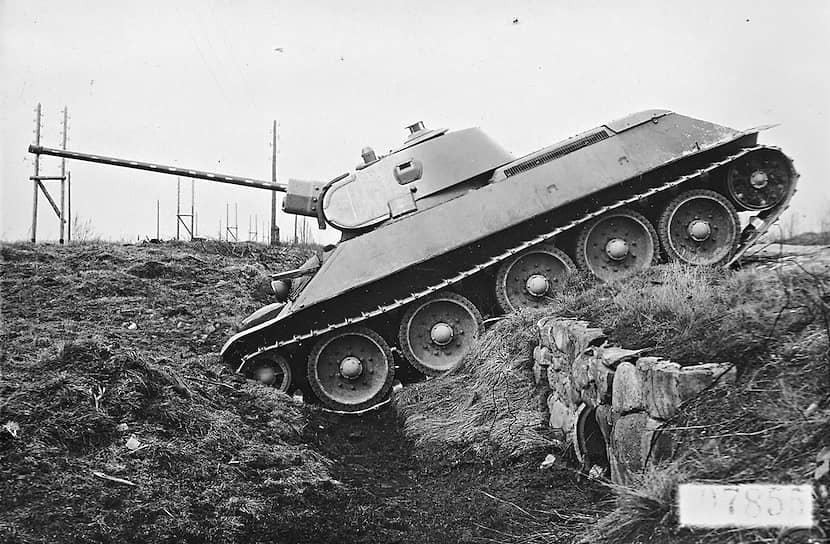 Завод №112 - «Красное Сормово» - в 1941 году начал производство средних танков Т-34. За годы войны предприятие выпустило 12 тыс. танков, или 20% от общесоюзного производства