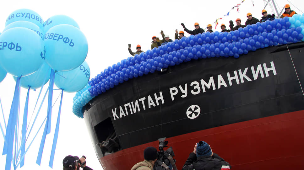 В 2010 году навашинские корабелы спустили на воду первый из десяти сухогрузов, заказанных Волжским пароходством