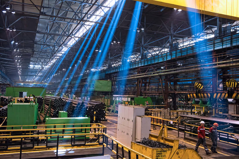 Крупнейший в регионе металлургический завод расположен в Выксе