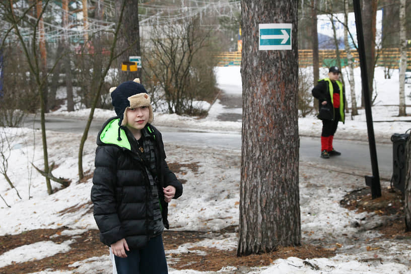 Снег еще не успел растаять в нижегородских лесах