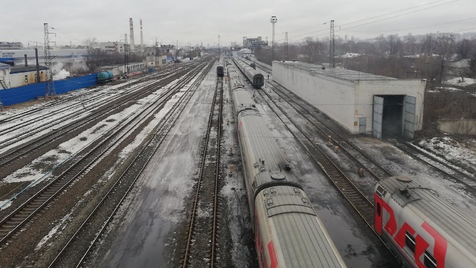 Починки варя. Станции электрички в Сормове. Станция метро Варя Нижний Новгород. Наземное метро Сормово. Надземное метро Нижний Новгород.