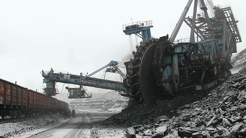 Увеличение добычи не компенсировало большинству угольных компаний Кузбасса снижение цен и рост издержек в 2013 году