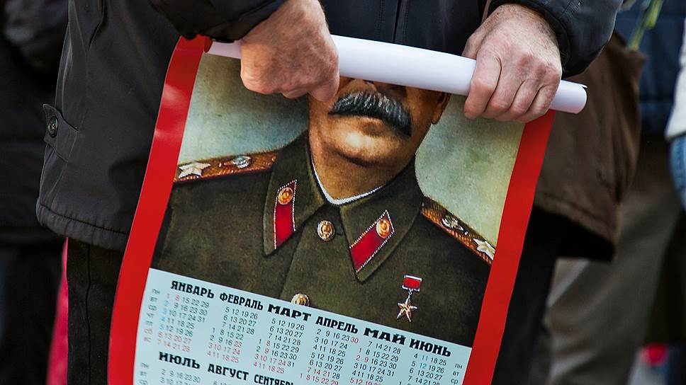 Установка памятника Иосифу Сталину вызовет очередную волну ненужного напряжения и противостояния в обществе, уверены активисты