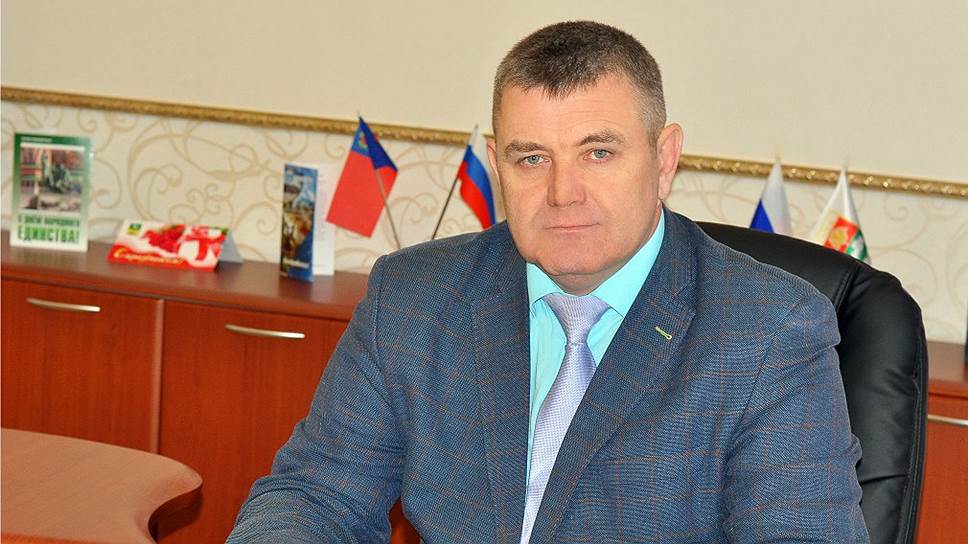 Как мэр Тайги Юрий Шелковников, обвиняемый в сокрытии загрязнения воды, ушел в отставку