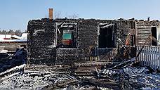 У пикетировавшего сибирское полпредство алтайского активиста сгорел дом