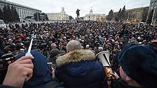 Руководство Кузбасса вышло к митингующим