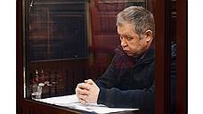 Суд оставил под арестом главу кемеровского МЧС Александра Мамонтова
