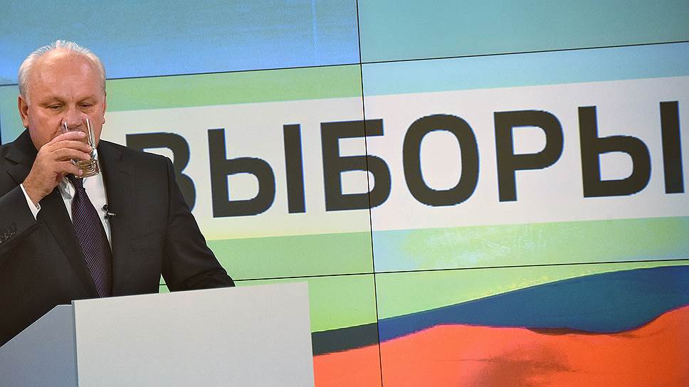Виктор Зимин во время предвыборных дебатов