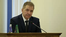Обвиняемый в превышении должностных полномочий управделами губернатора уволен в Алтайском крае