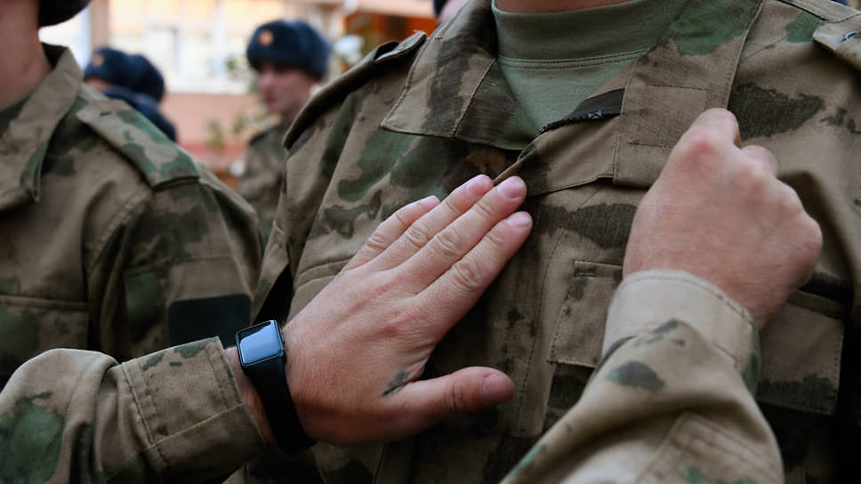 Житель Омска не смог через суд добиться освобождения от службы в армии ...