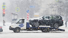 Более 20 аварий произошло в Томске за утро из-за снегопада